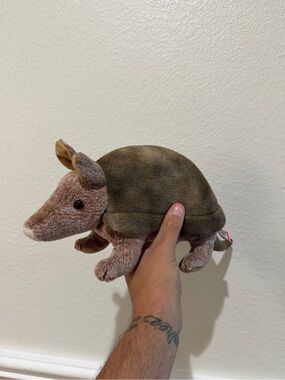 Plush Douglas Armadillo Stuffed Animal - Brown & Olive